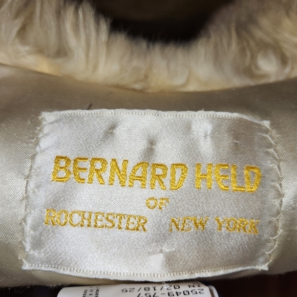 Vintage Women's Genuine Fox Fur Coat - Picture 7 of 8